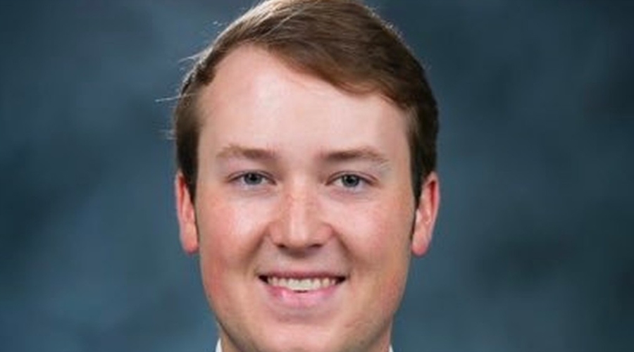 港股收盘(08.06) | 恒指微升0.03% “反内卷”概念活跃 新消费热股表现优异